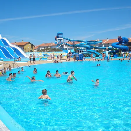 Cristal Vieira & Hotel 4*