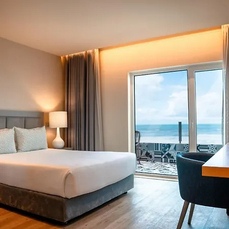 Hotel Cristal Vieira & 4*