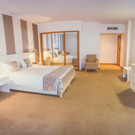 Cristal Vieira & 4* Vieira de Leiria