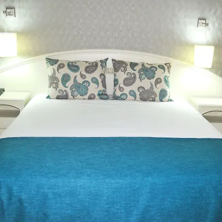 Hotel Cristal Vieira & 4*