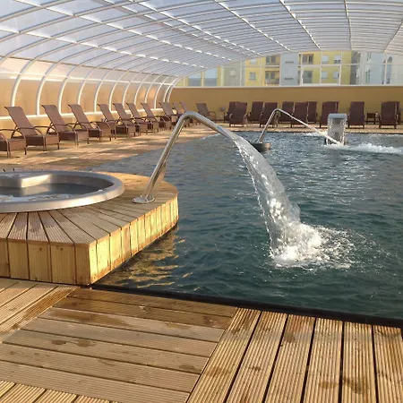 Hotel Cristal Vieira & 4*