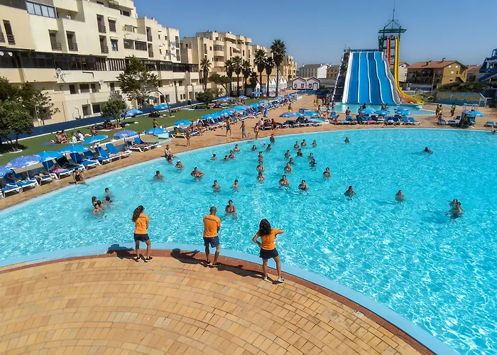 Hotel Cristal Vieira & 4*