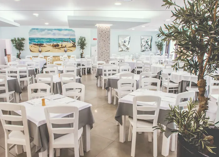 Cristal Vieira & Hotel 4*